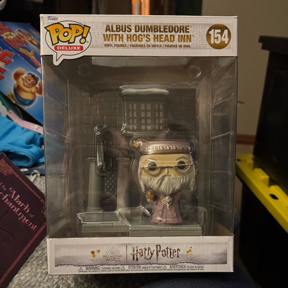 Funko Pop Albus Dumbledore w/Hogs Head‎ Inn Collectible Box